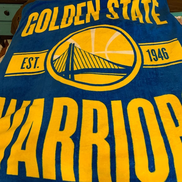 Bedding Golden State Warriors Fleece Throw Blanket Euc Poshmark